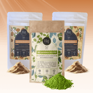 sachet de Moringa Bio entouré de deux sachets de pulpe de baobab Bio